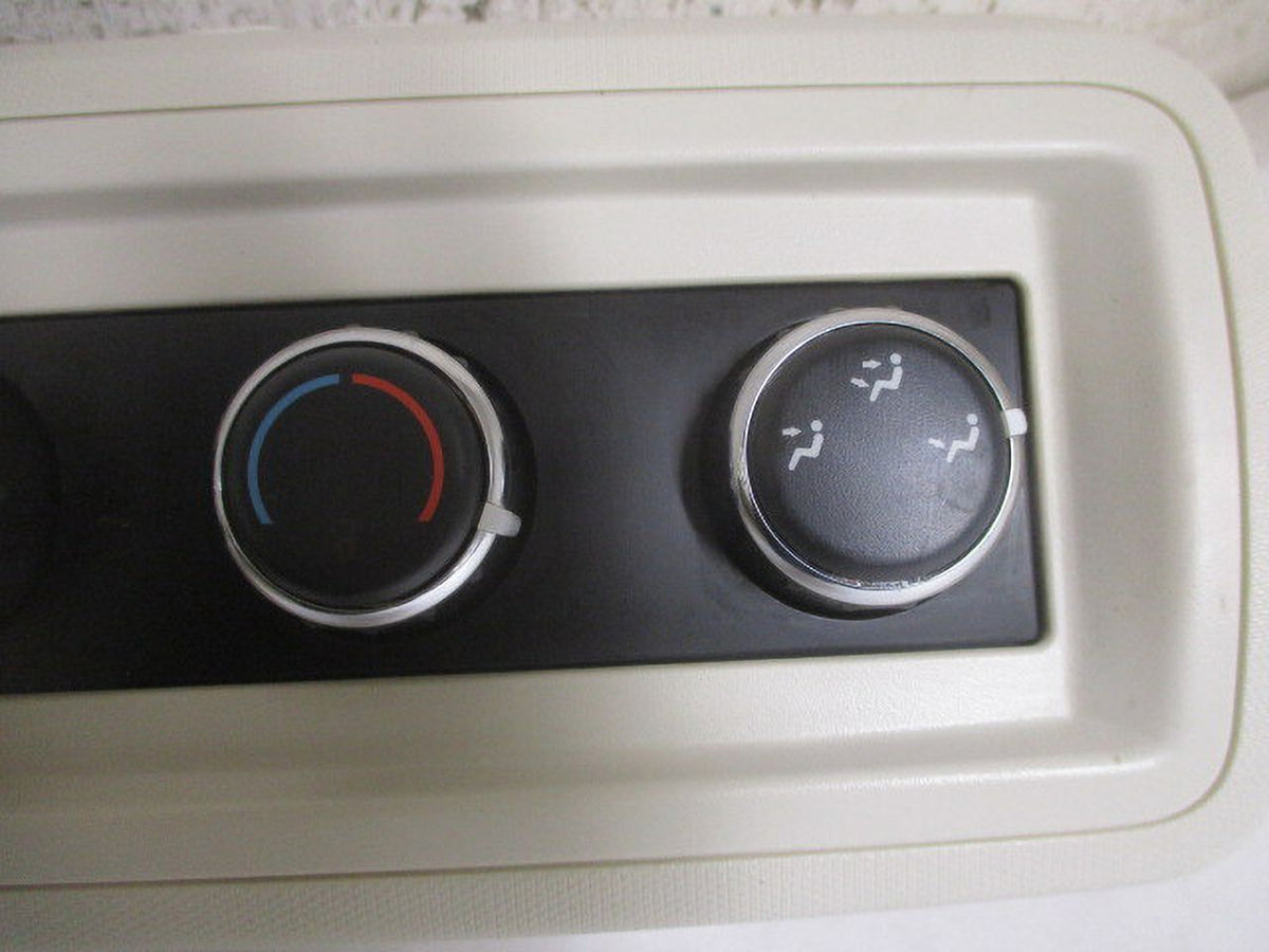 Rear Roof Manual Climate Temperature Control Q71354