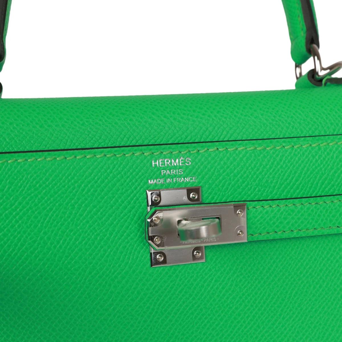 Kelly 25 Vert Comics Epsom Palladium Hardware Handbag Y46118