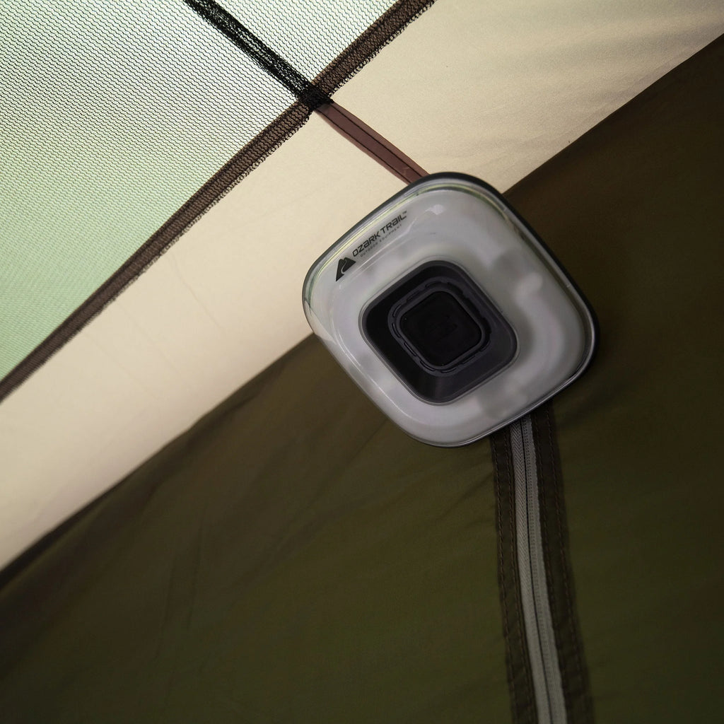 18-Person Cabin Tent with 3 Covered Entrances J6487