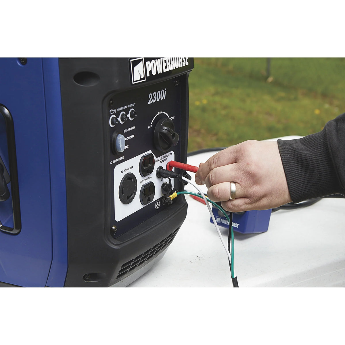 2300 Surge Watts Portable Inverter Generator Q617