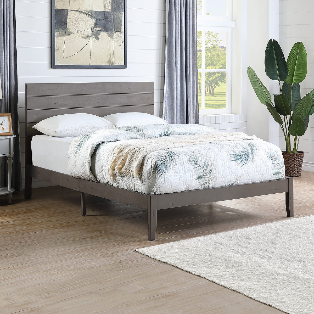 Queen Size Bed with Headboard B957804