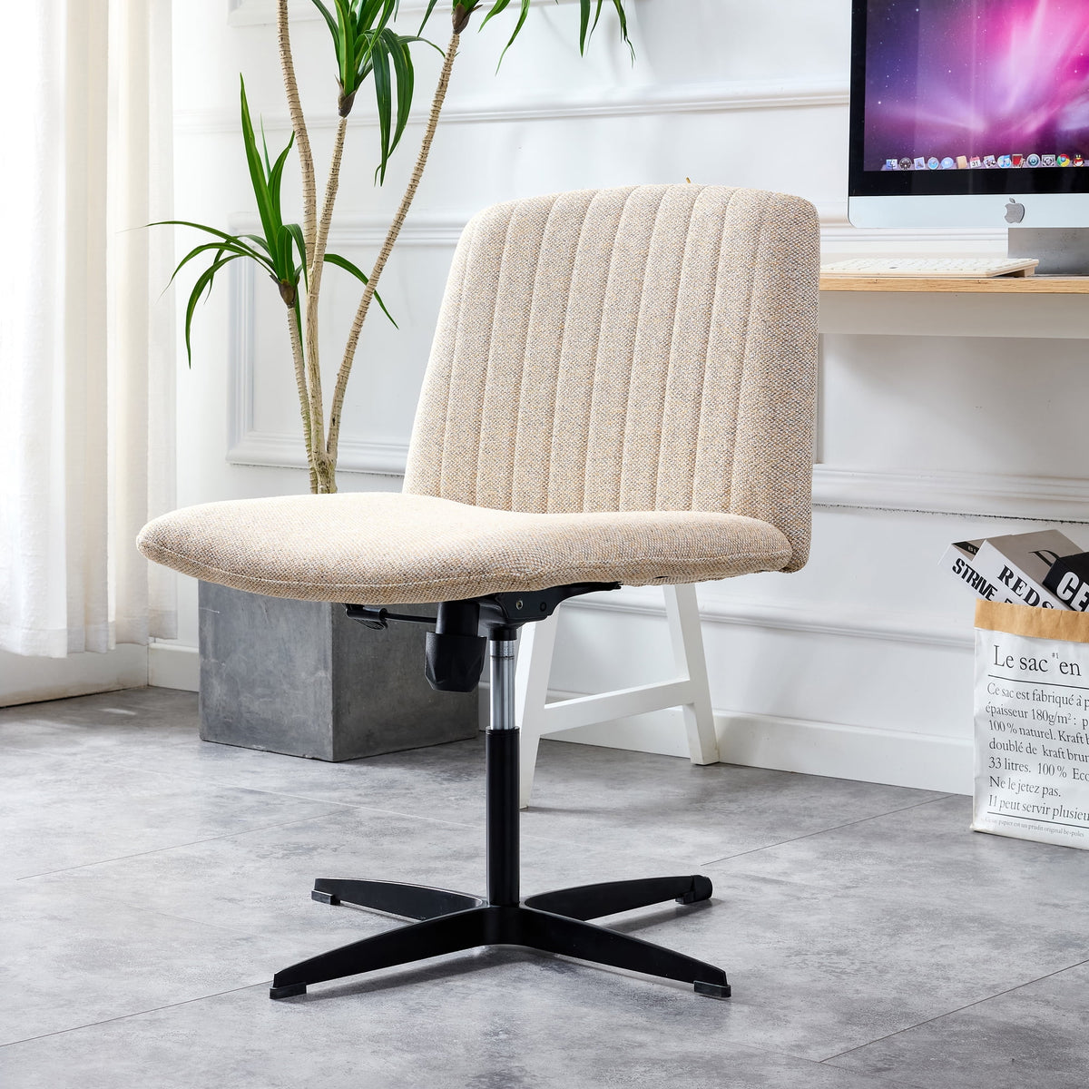 Adjustable Swivel Home Office Computer Chair with Cushion & Black Foot I1101