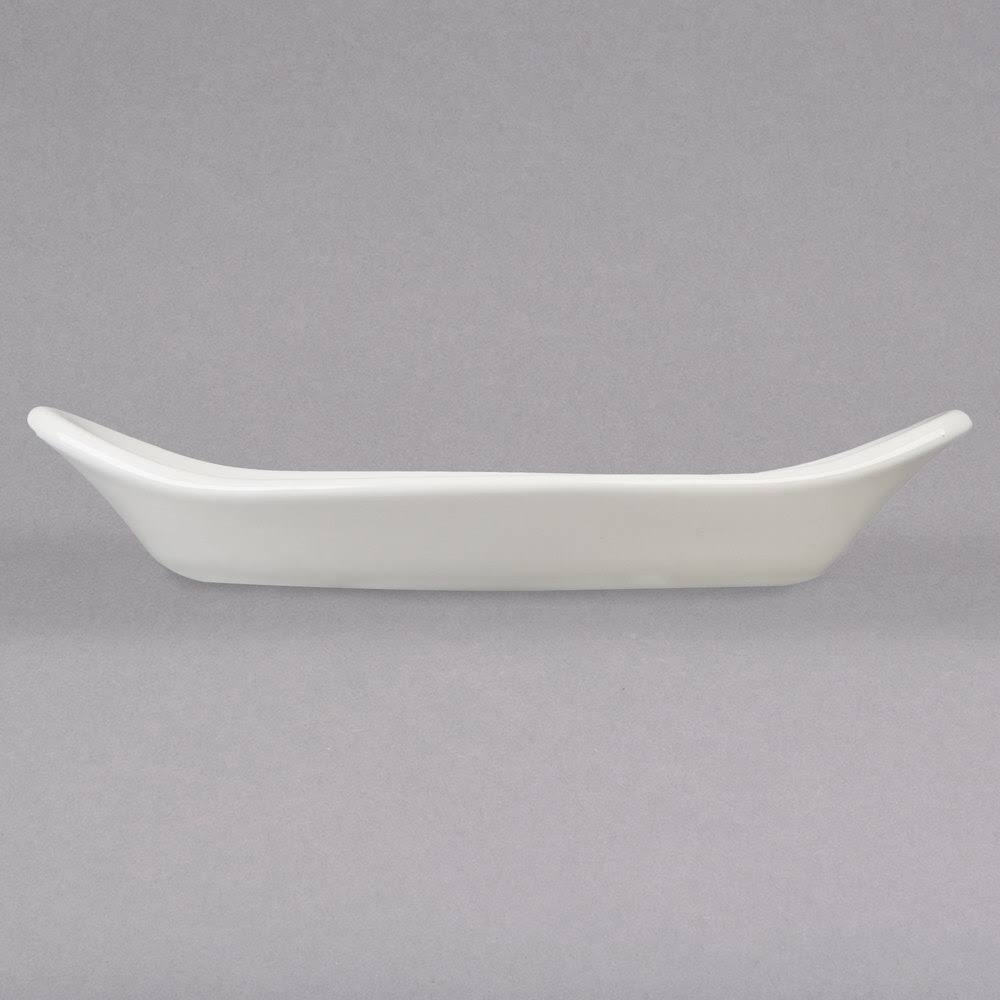 White 6 oz. Oval Welsh Rarebit Dish D486913