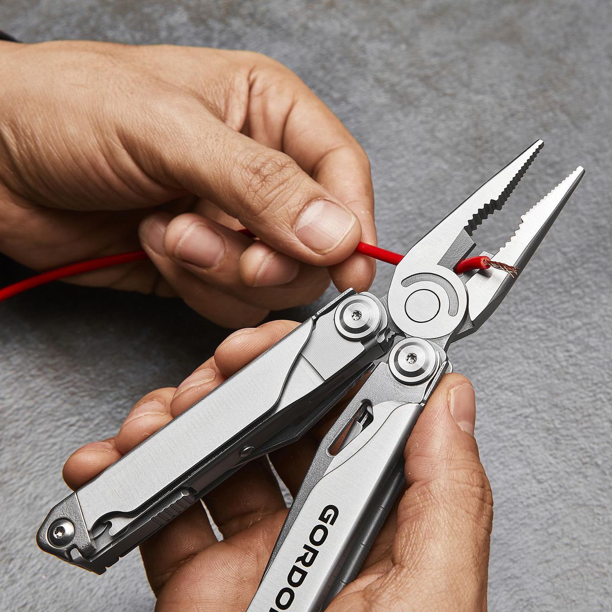 20-in-1 Multi-Tool Z347163