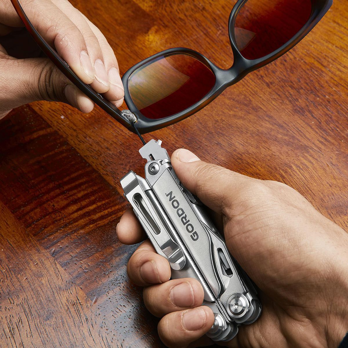 20-in-1 Multi-Tool Z347163