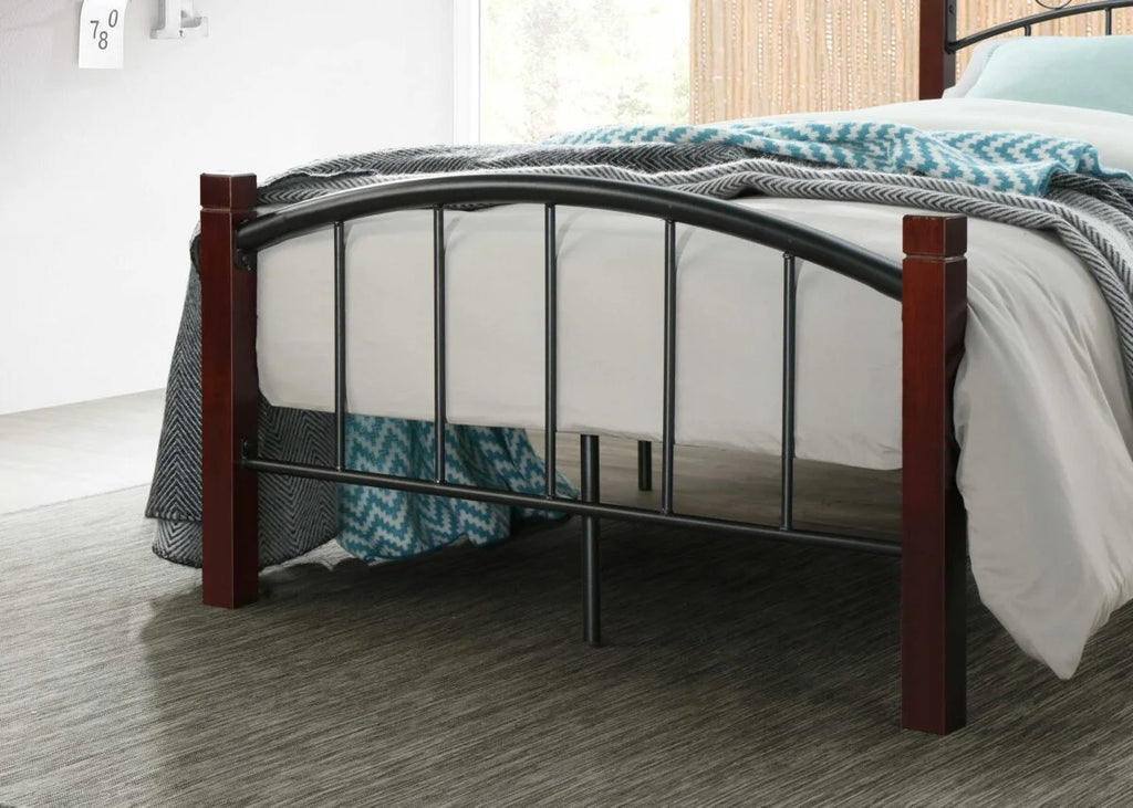 Metal Platform Bed with Headboard and Footboard Full Size J71277