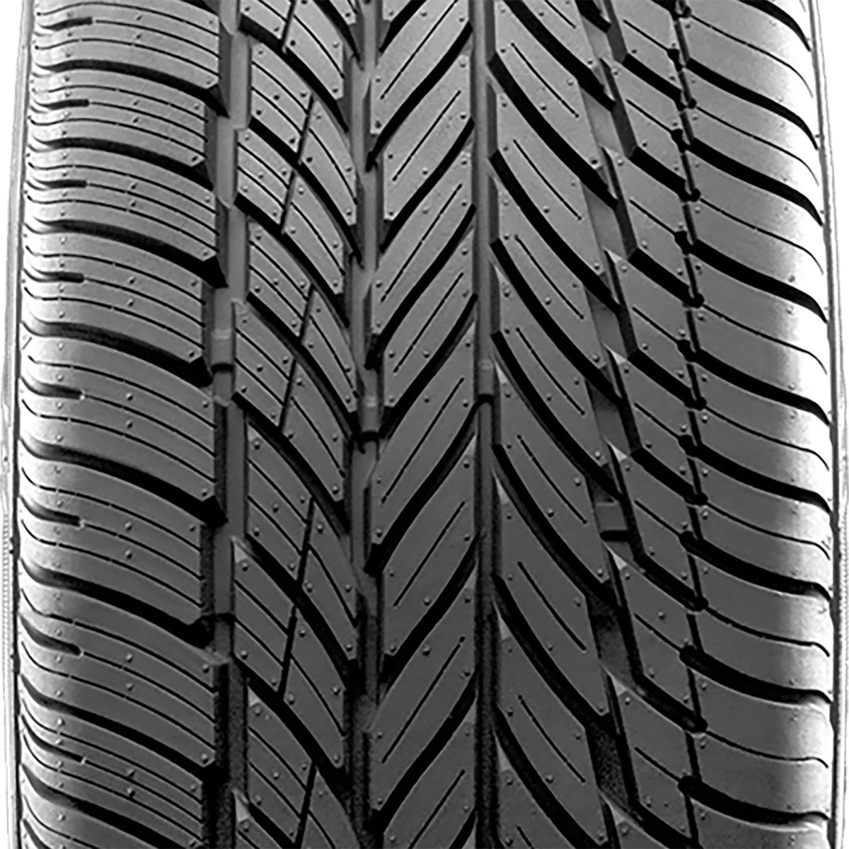225/50R17 98V XL Passenger Tire O65528
