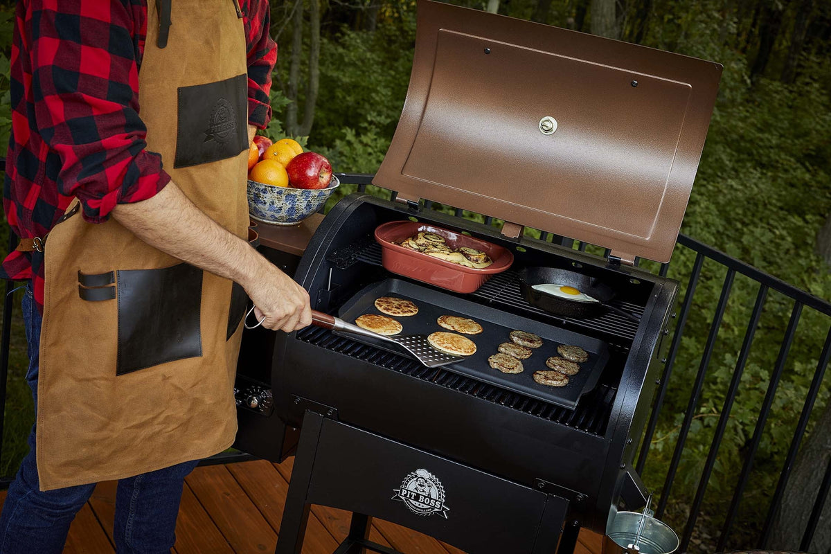 Wood Fired Pellet Grill with Flamebroiler U624