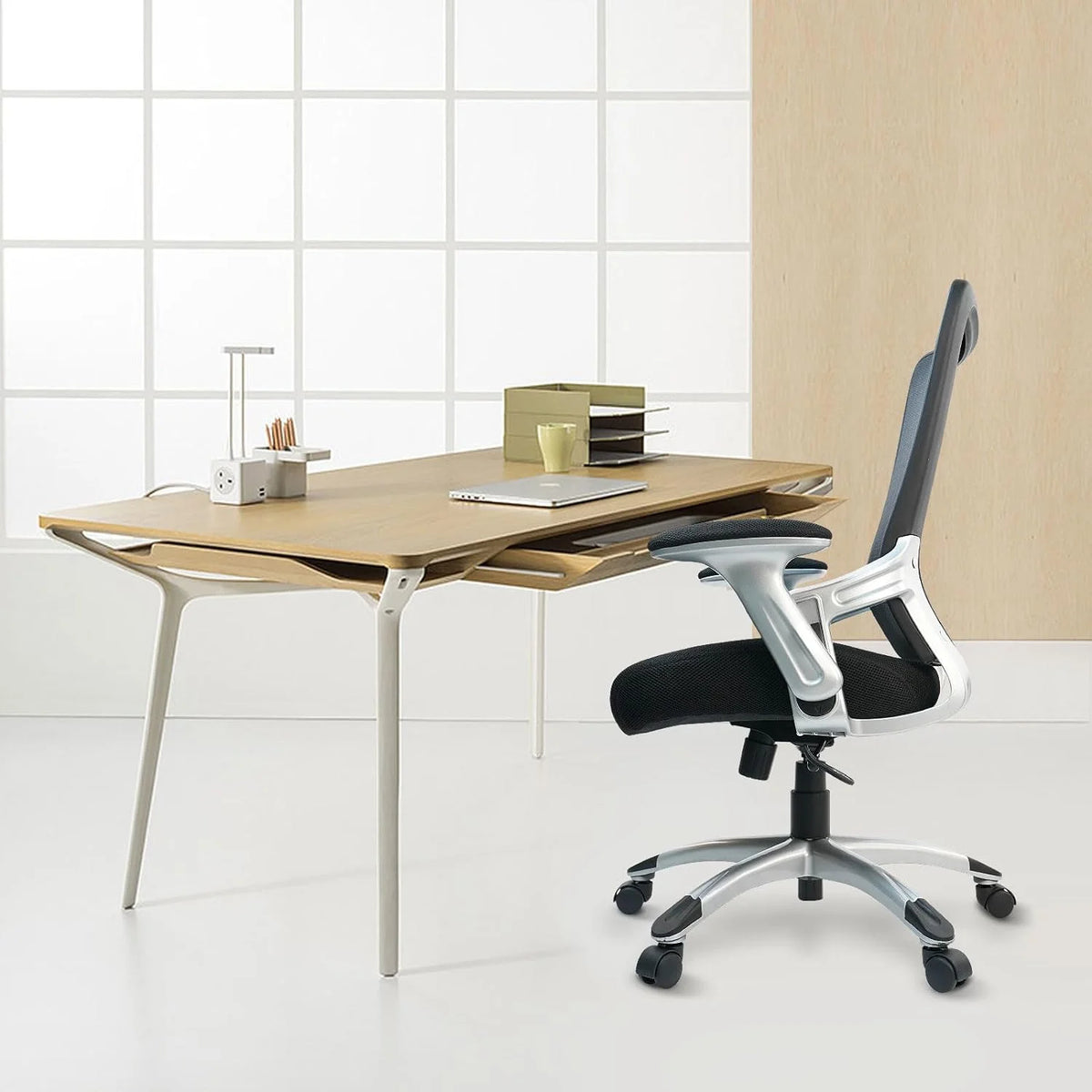 Ergonomic Mesh Office Chair with Adjustable Lumbar Support and Flip-up Arms O135